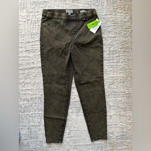 LOGO by Lori Goldstein Olive Jeans